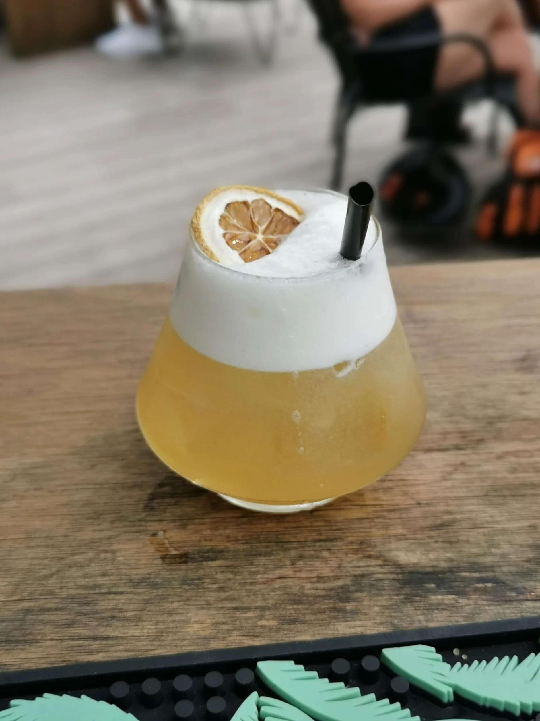 Extra Dry Citrons Jaunes Séchés Pour Cocktail | 125 Tranches environs de Citrons Déshydratés | Grand sachet 178 g Rondelles De Citron Séchés | 100% Naturel | Fruits Séchés Sans Sucre Ajouté