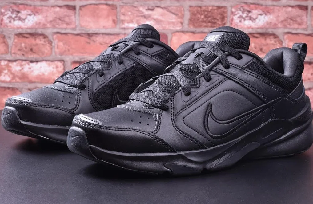 Nike Defy All Day Sneaker Homme