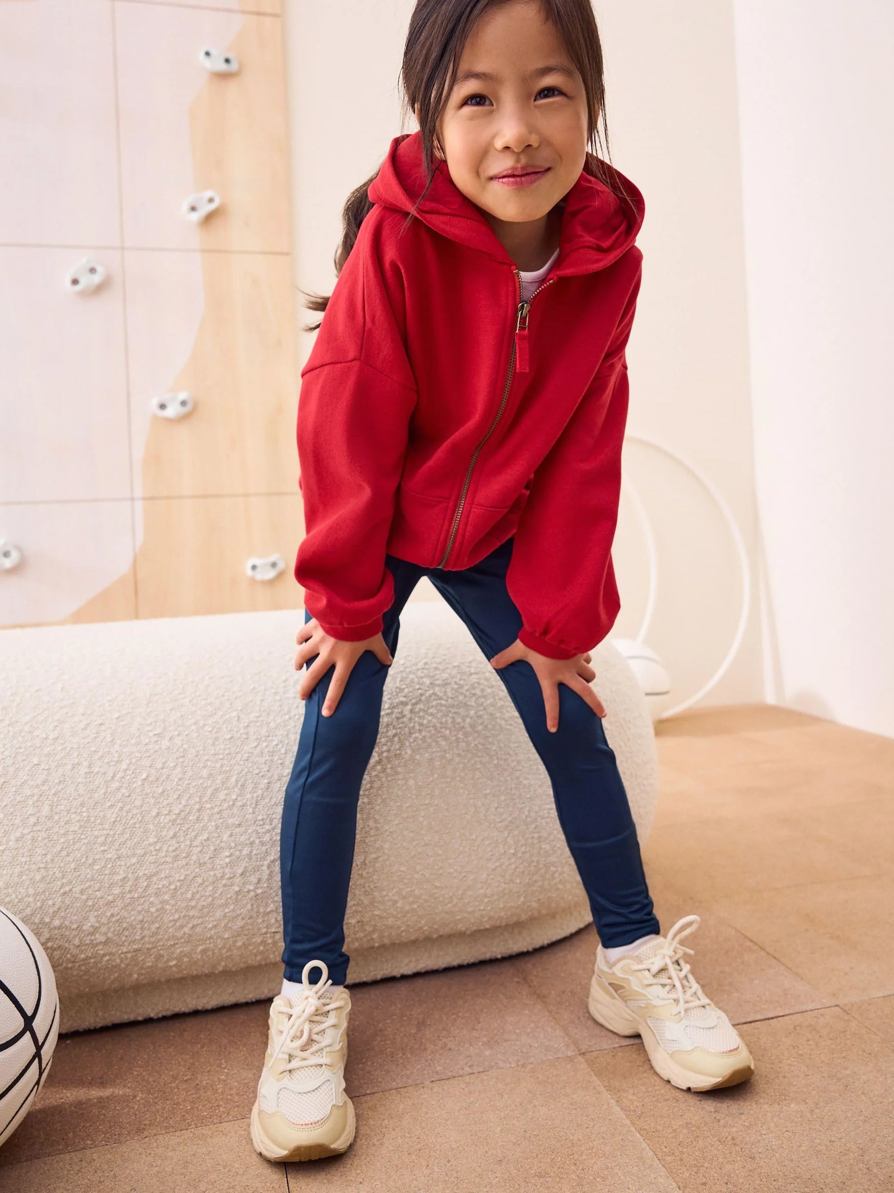 NEXT Fille Sweat à Capuche Sport zippé en Coton Majoritaire
