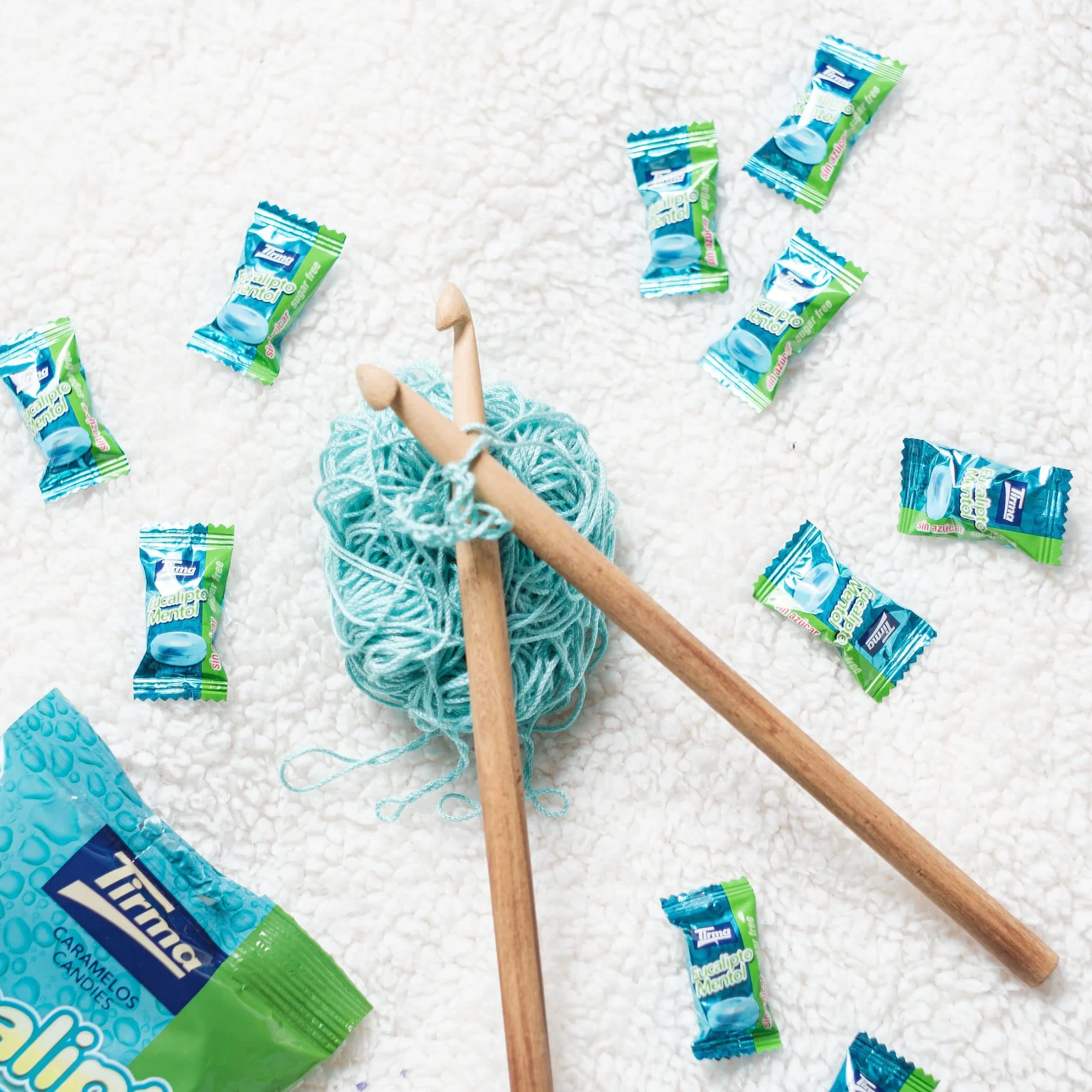 Tirma Bonbons Eucalyptus Menthol Sans Sucre 150 g Bonbons Durs Sans Sucre Sans Gluten Végan Friandises Rafraîchissantes Bonbons Mentholés Sans Lactose Individuellement Emballés