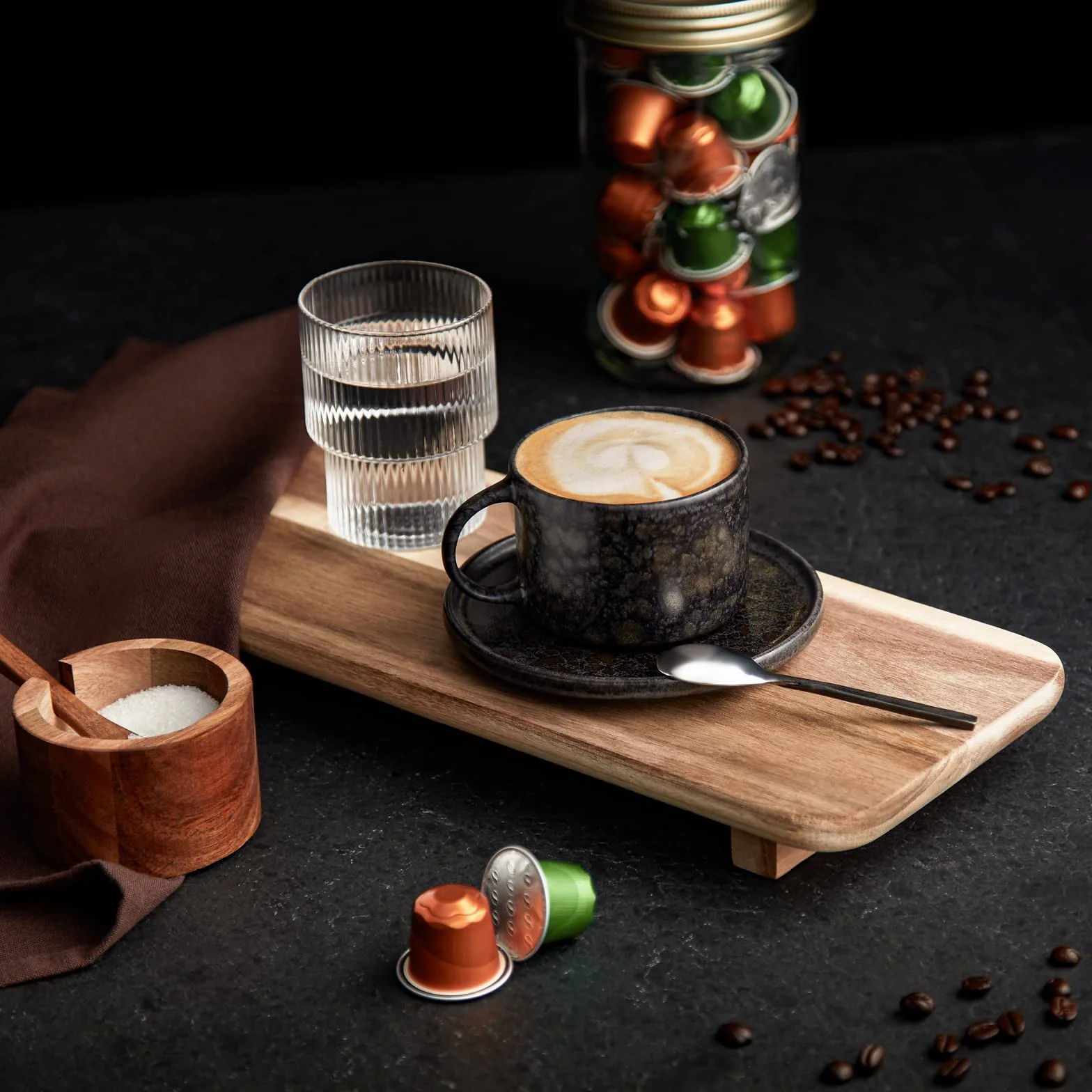 by Amazon - Café colombien compatible Nespresso, Torréfaction Moyenne, 100 capsules en aluminium, 10 unités, lot de 10 - Certifié Rainforest Alliance