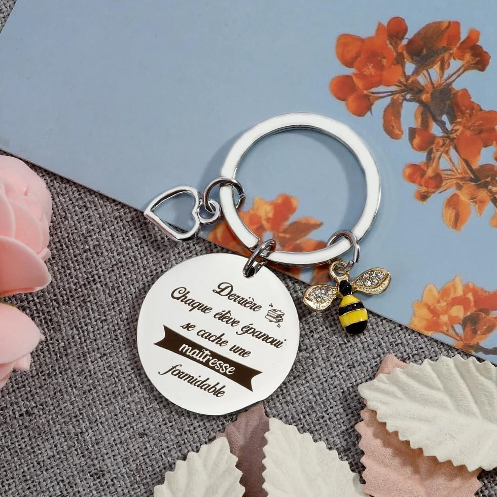 Merci Cadeau Maitresse D'école Fin D'année Cadeau Maitresse Noel Idee Cadeaux Maîtresse Professeur Institutrice Anniversaire Paques Halloween Retraite Cadeaux Original Utile Porte Clef