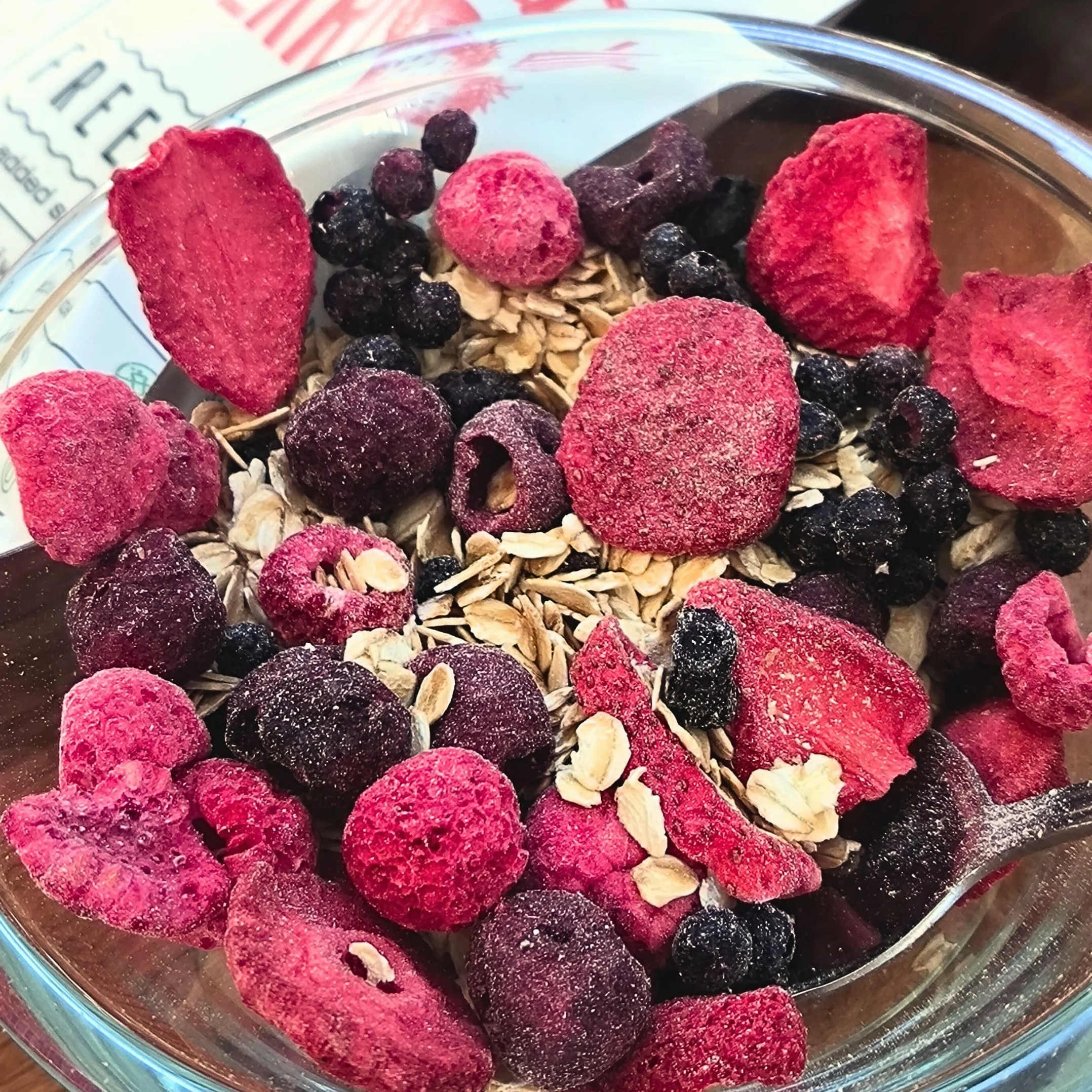 Fruits Lyophilisés | SuperBerry XL 300g Mélange de Fruits Secs Fraise Lyophilisée, Framboise et Griotte et Myrtille - Freeze Dried Fruit Red Mix | gefriergetrocknete Früchte | ZingyZoo