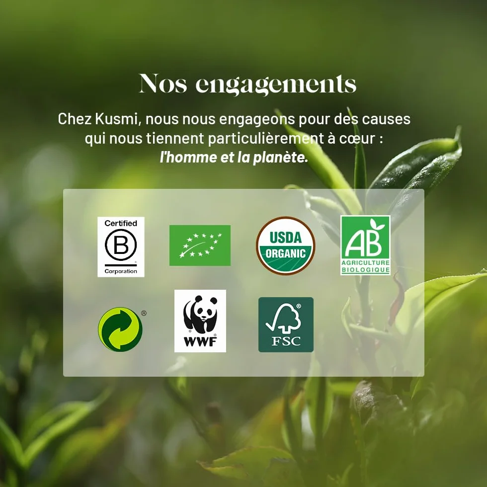 Kusmi Tea - Coffret "Les Essentiels" + Pince à Thé - Assortiment de Thés Bio - Idée Cadeau Homme et Femme - Thés Noirs, Thés Verts et Infusions - Fabriqué en France - 5 Boîtes de 25g