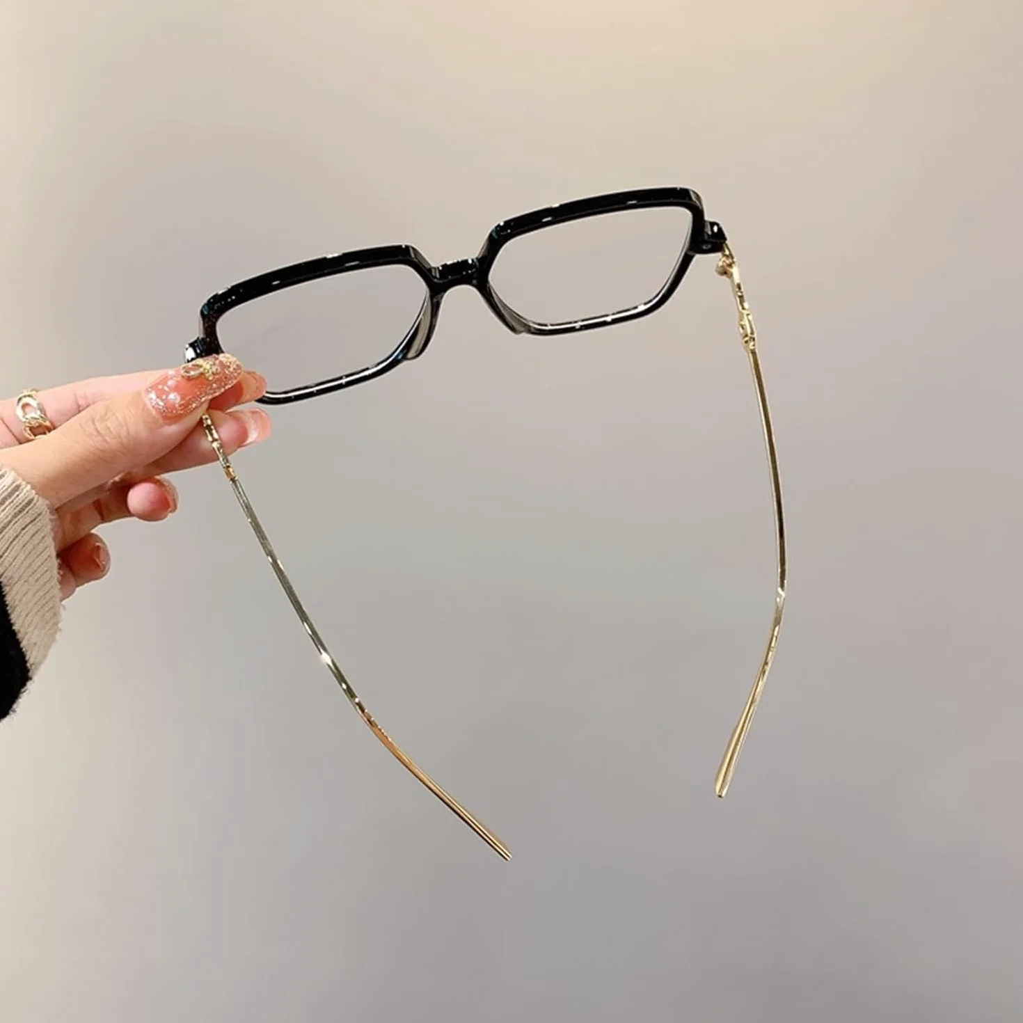 Lunettes de Vue Carrées Oversize Monture Noire Branches Dorées Protection Lumière Bleue +1.5