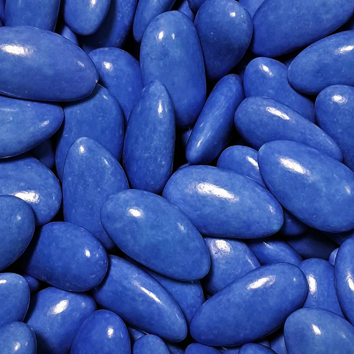 Dragées amande ALSACE première qualité BLEU MARINE 1kg environ 360 dragées Fabrication artisanale France