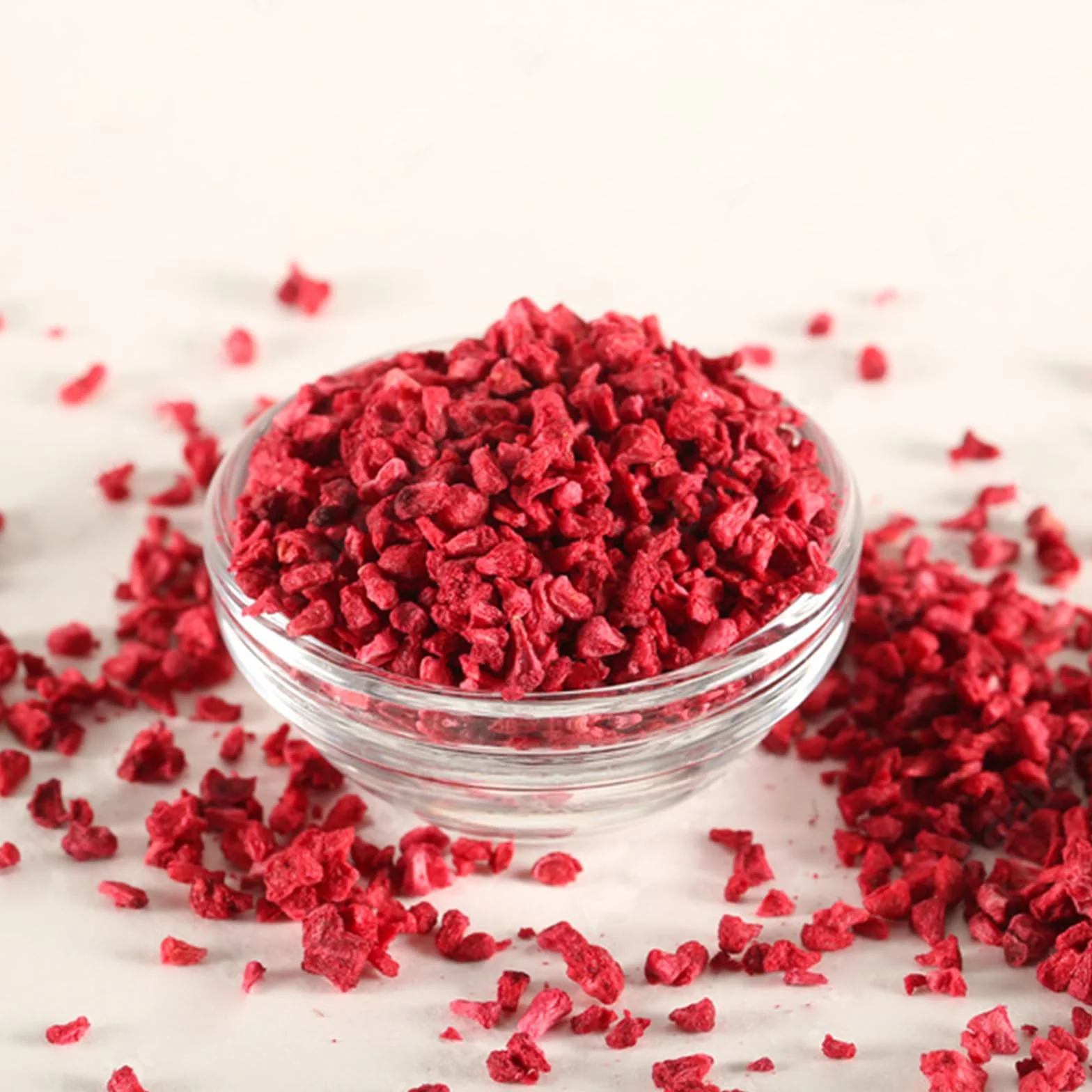 Framboises Lyophilisées en Morceaux 100g - Fruits Lyophilisés - Framboises Déshydratés en Morceaux - Framboises Séchées pour la Pâtisserie, la Décoration de Gâteaux, les Céréales et les Desserts
