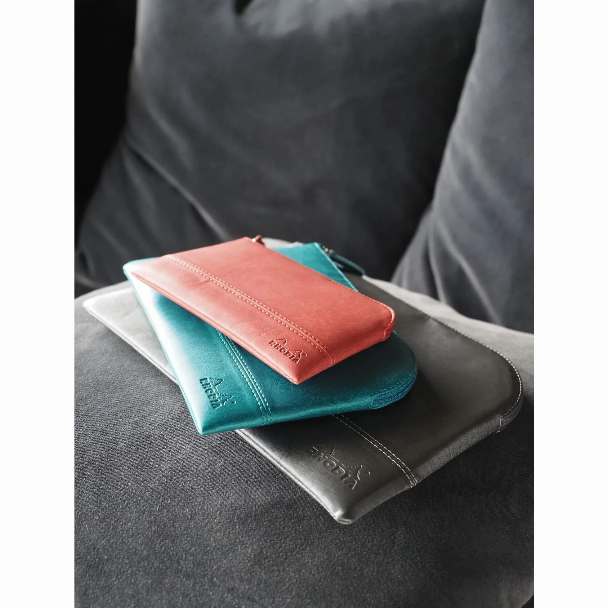 Rhodia 116534C Pochette Zippée Simili Cuir Paon Taille S 11 x 17 cm
