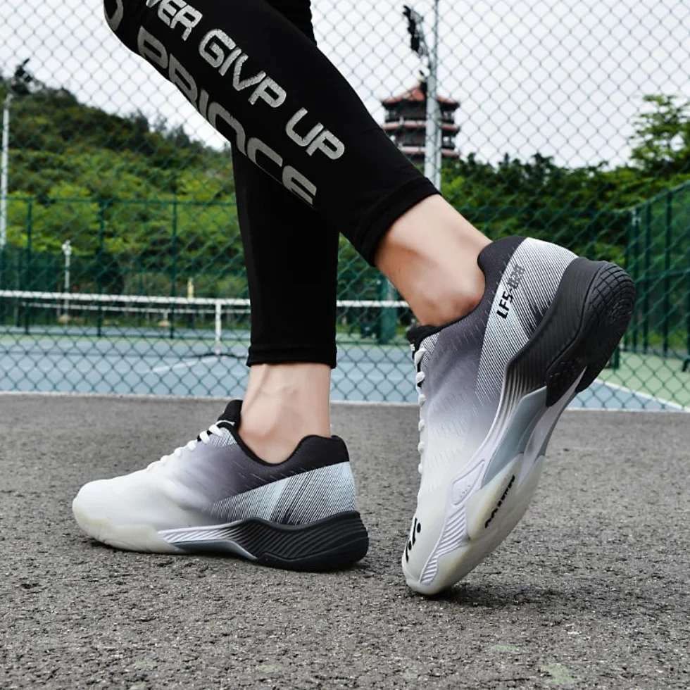 Chaussures de badminton homme femme antidérapantes légères tennis squash volley-ball handball