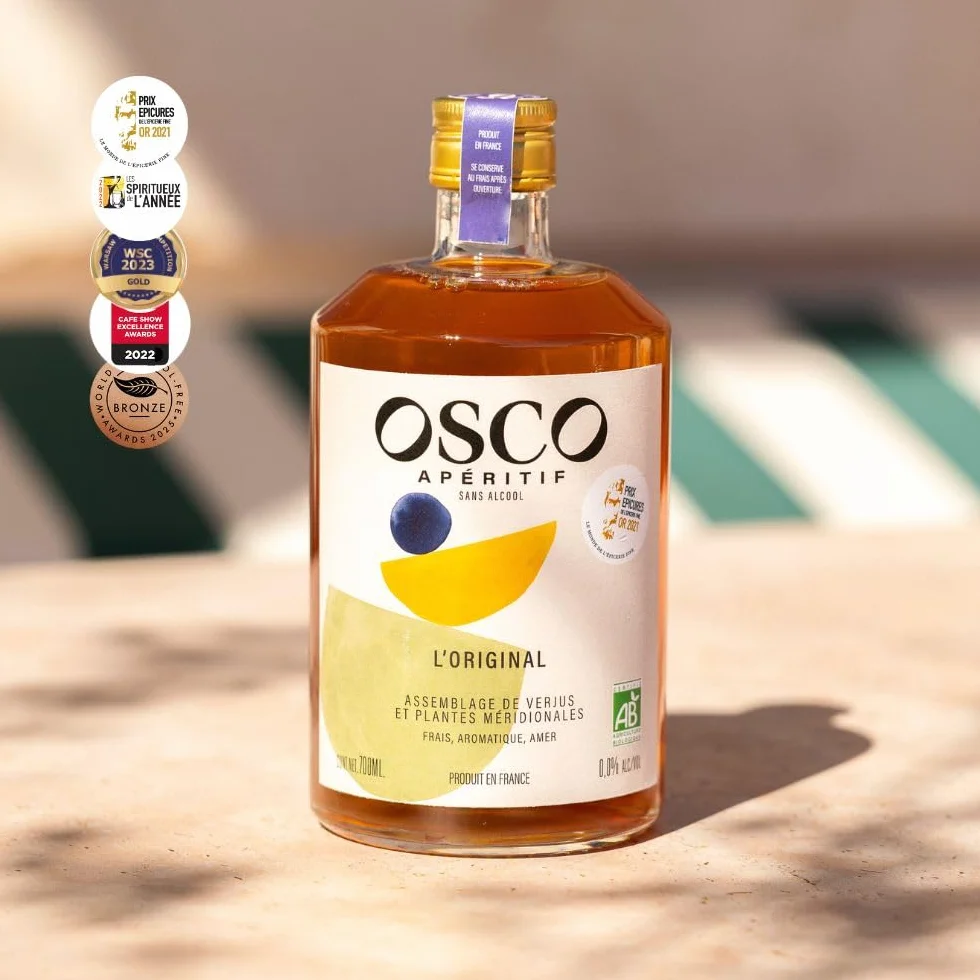 OSCO L'Original apéritif sans alcool 0.0% bio 700 ml - Spiritueux sans alcool amer, aromatique, frais - Apéritf vegan, sans gluten, plusieurs fois primé et à faible teneur en sucre