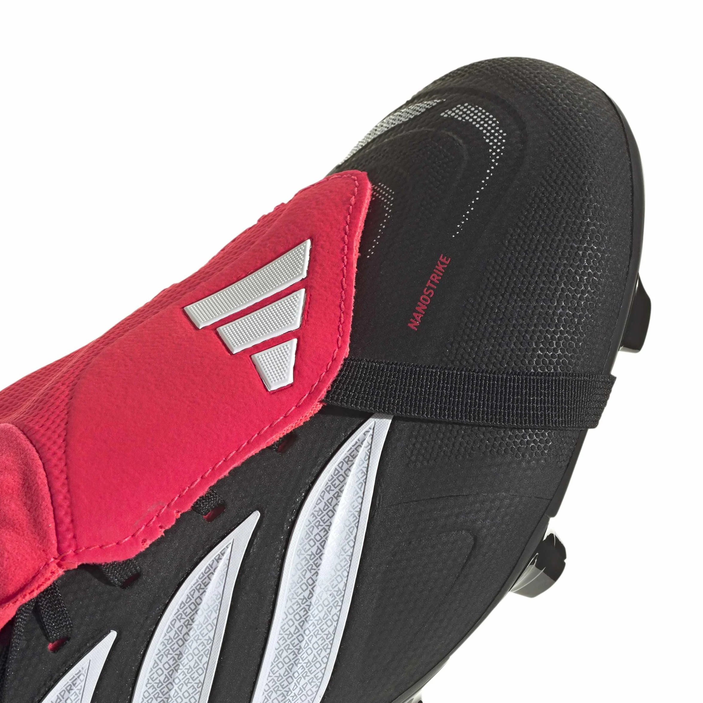 Adidas Predator League Chaussure de Football Terrain Souple Languette Rabattable