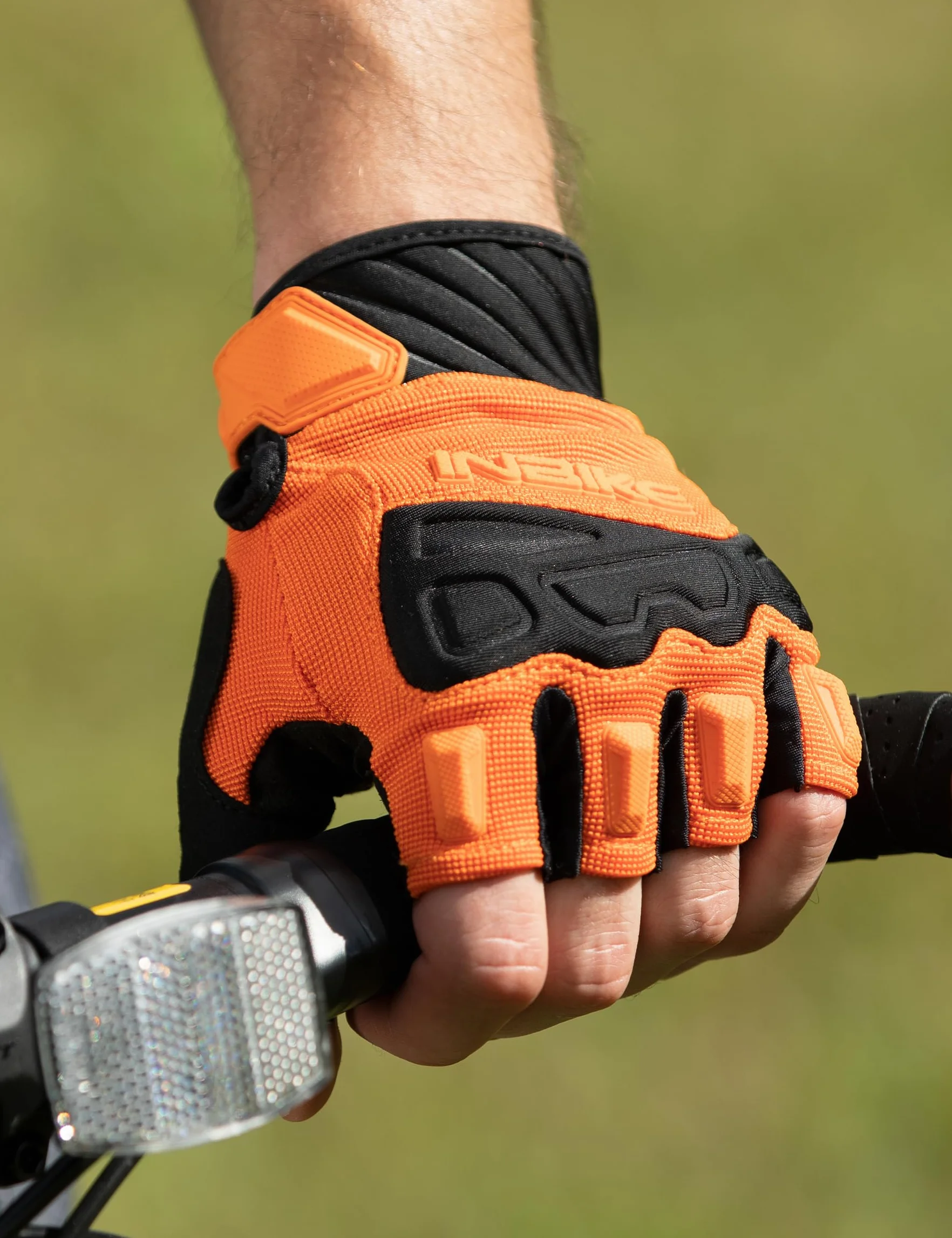 INBIKE Gants de Cyclisme Demi-Doigts MTB VTT Rembourré Mitaines été Antichocs Antidérapants Respirant