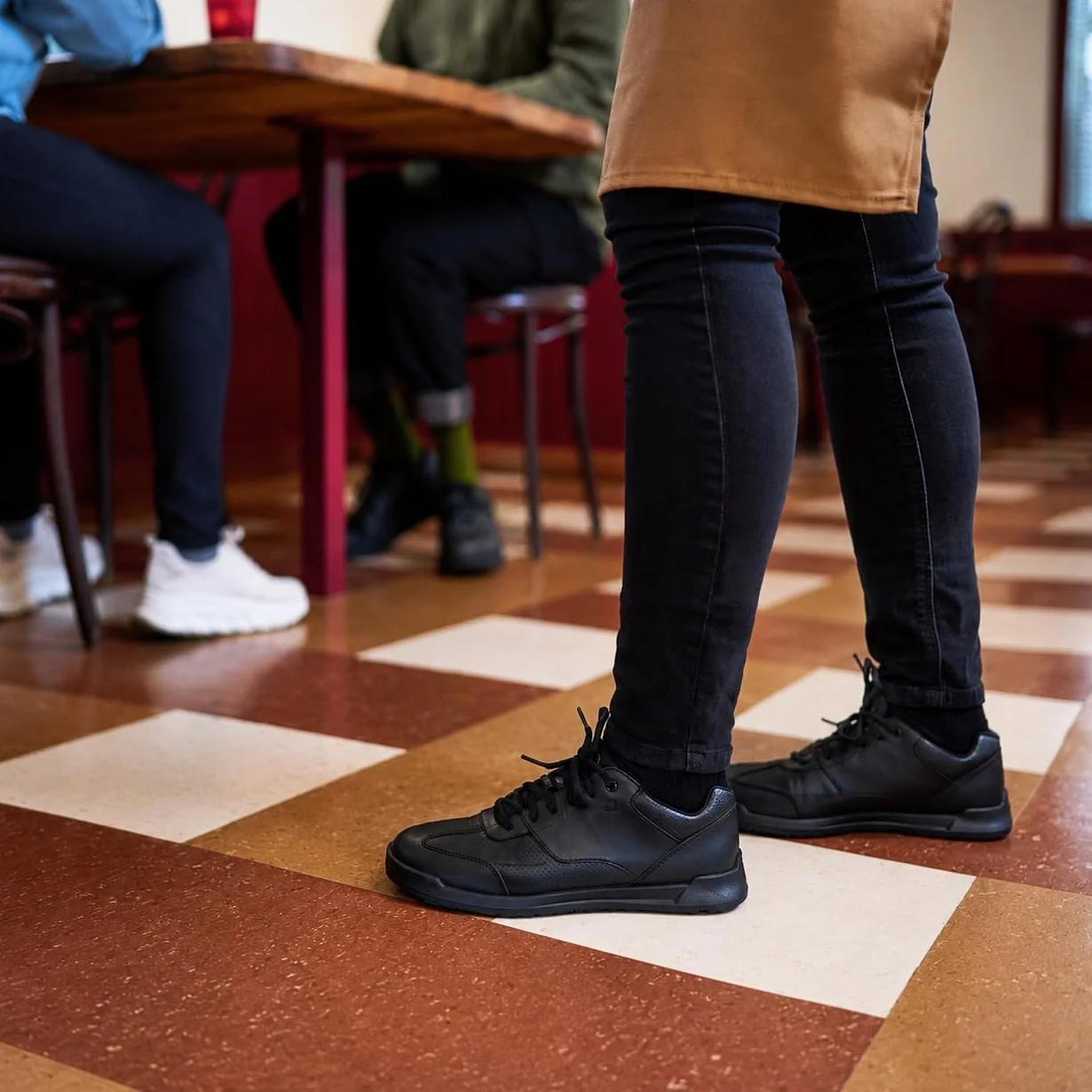 Shoes for Crews Liberty Chaussures de Travail antidérapantes imperméables pour Femmes