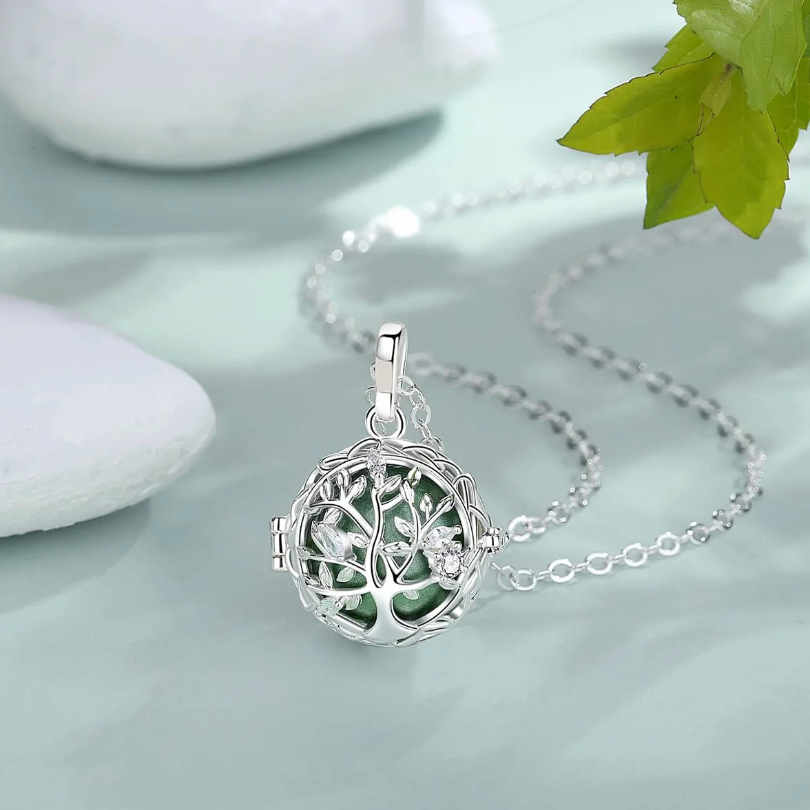 AEONSLOVE Collier Bola de Grossesse Pendentif Arbre de la Vie Grelot Musical pour Femmes Enceinte, 2 Chaînes