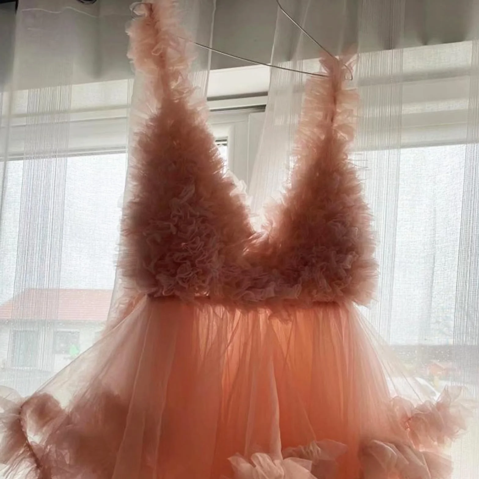 Robe de maternité en tulle à volants pour séance photo grossesse