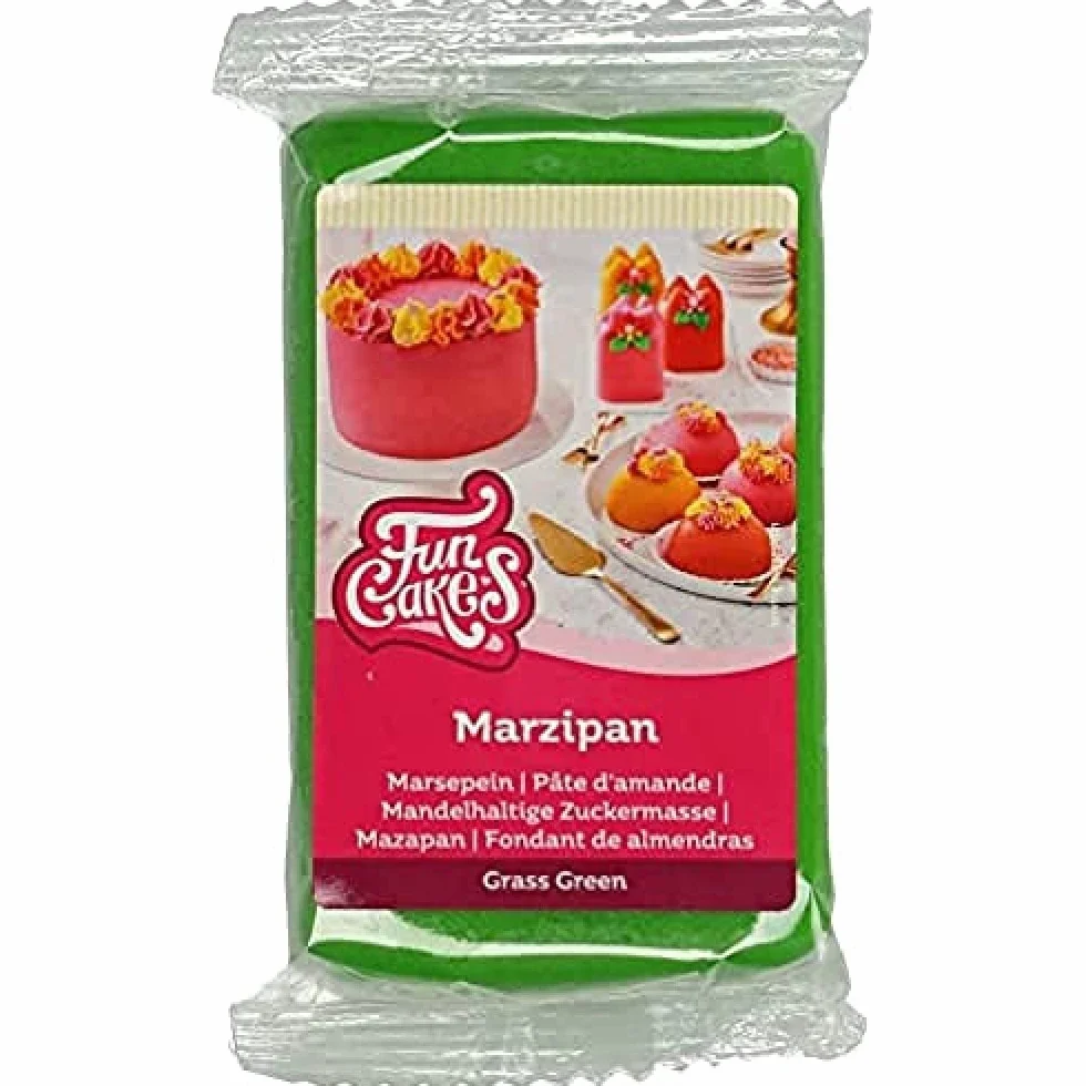FunCakes Pâte d’amande Grass Green: facile à utiliser, goût délicieux, flexible et lisse, facile à dérouler, fin et ferme, parfait pour la décoration de gâteaux, halal, casher et sans gluten. 250 g.