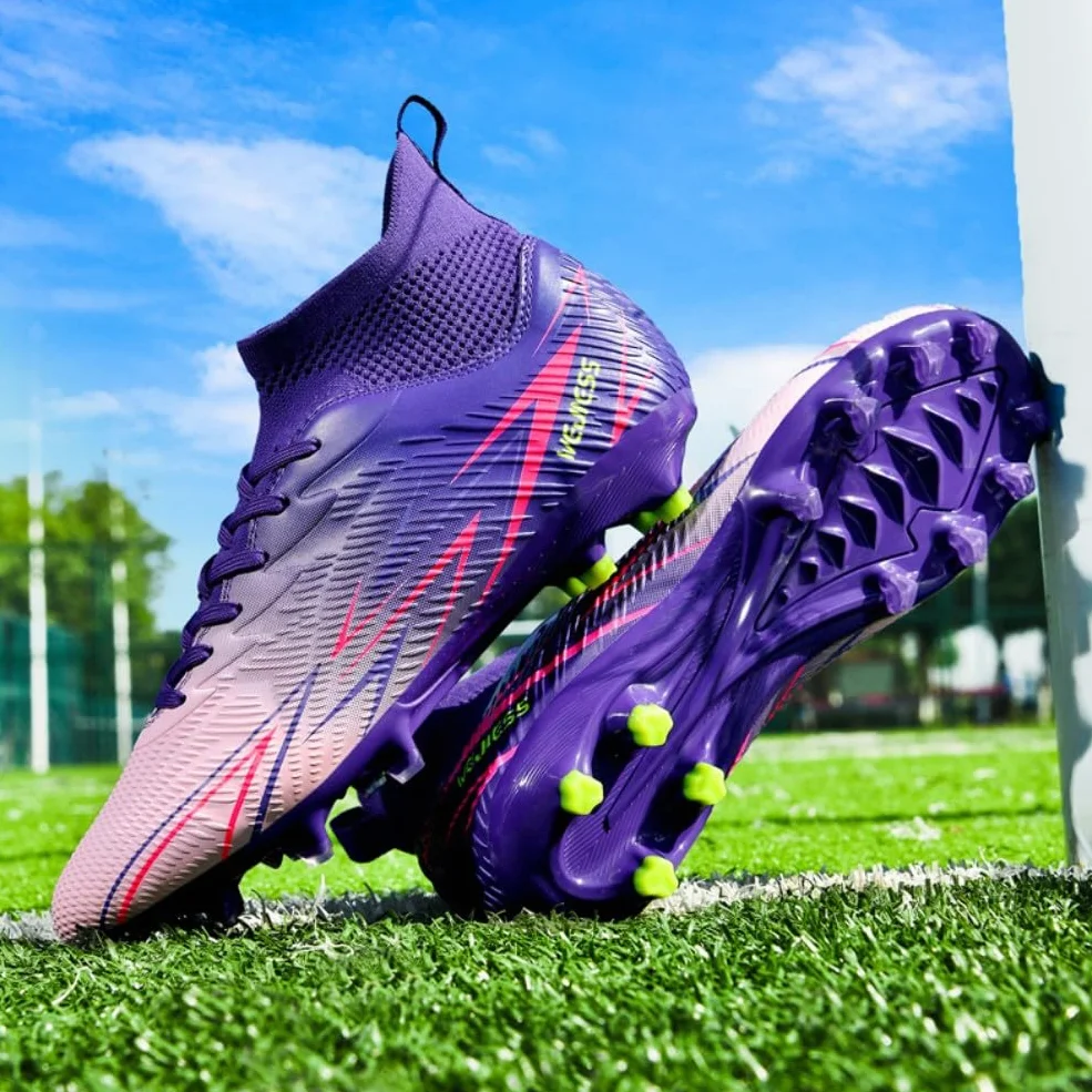 WEJESS Chaussures de Football Homme Professionnel Futsal Confort Suprême Tissu Respirant Design Moderne Vitesse Terrain Vert